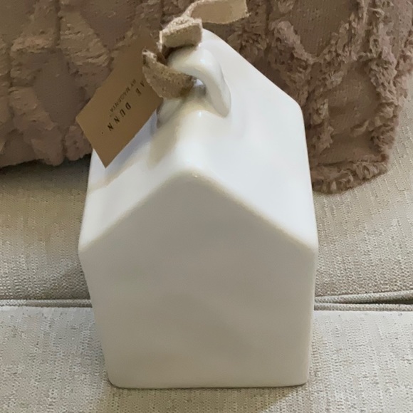 Rae Dunn Mama Bird birdhouse NWT - Picture 2 of 4